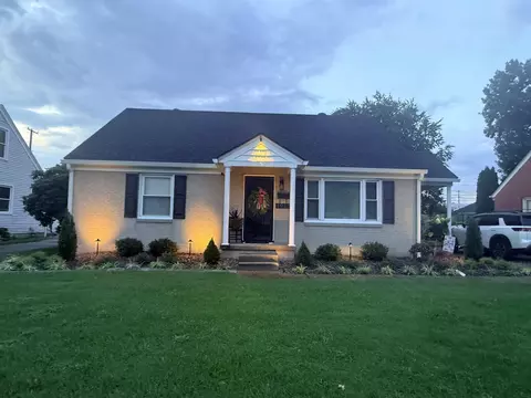 1913 Westview Dr, Owensboro, KY 42301