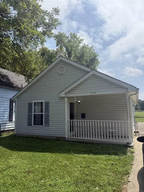 808 W 8th St, Owensboro, KY 42301
