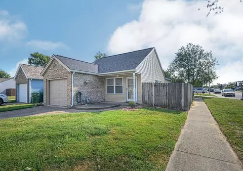 4419 Strickland Dr, Owensboro, KY 42301