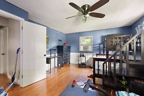 Bedroom - 588 Frankfort School Rd, Corbin, KY 40701 photo 5 of 6
