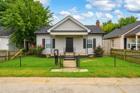 1121 Hall St, Owensboro, KY 42303