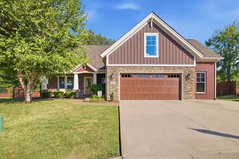 3153 Wood Valley Pt, Owensboro, KY 42303
