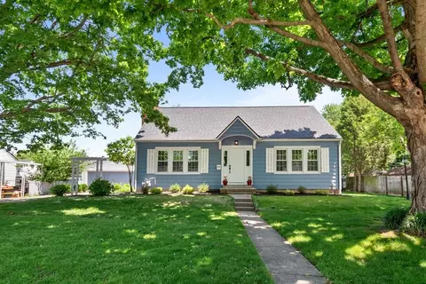 1911 Windsor Ave, Owensboro, KY 42301