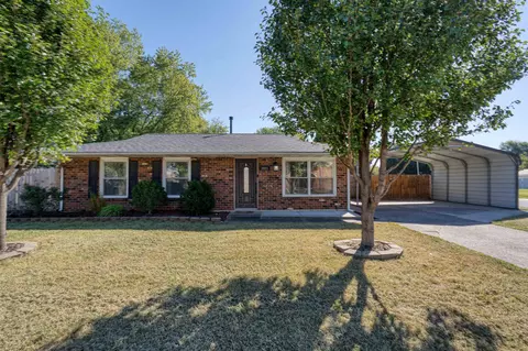 3911 Gemini Dr, Owensboro, KY 42301