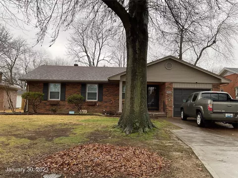 3216 Queens Way, Owensboro, KY 42301