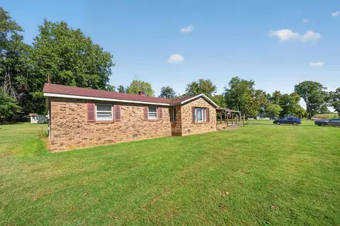 51 Lynn City Rd, Sacramento, KY 42372