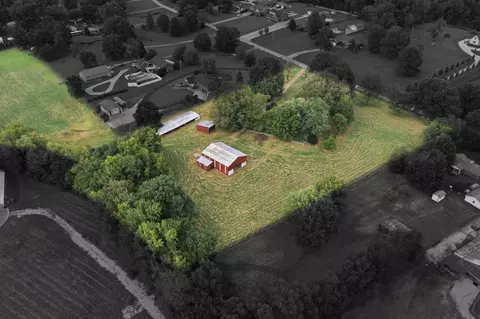 4990 Newbolt Rd, Owensboro, KY 42303