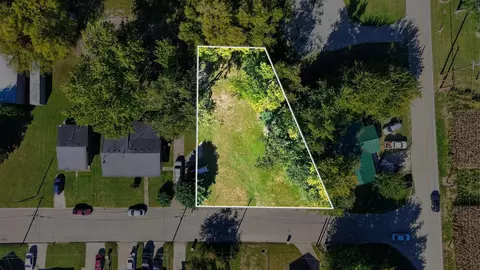 521 12th St, Henderson, KY 42420