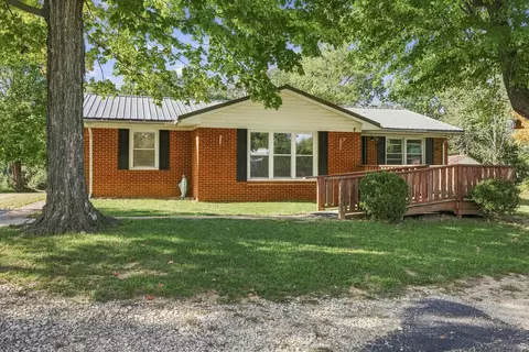 5166 Free Silver Rd, Philpot, KY 42366