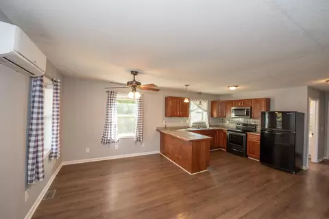 Living - 4780 E State Route 120, Dixon, KY 42409 photo 3 of 3