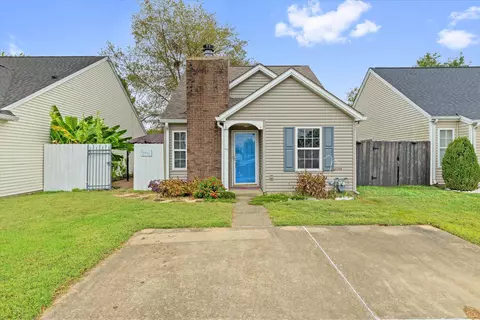 2501 Lake Pointe, Owensboro, KY 42301