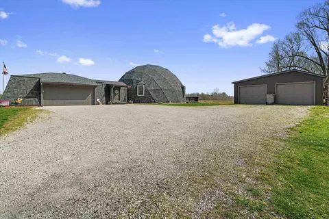 5425 Newbolt Rd, Owensboro, KY 42303