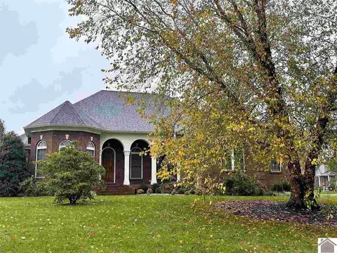 151 Chad Wayne Dr, Murray, KY 42071 photo 1