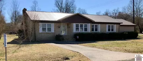 800 Wright, Mayfield, KY 42066 photo 1