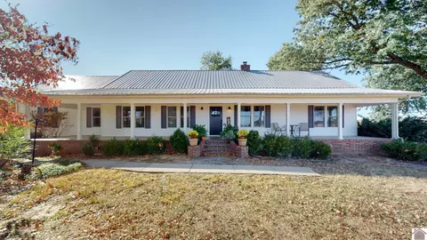 145 Moore Rd, Hazel, KY 42049 photo 1
