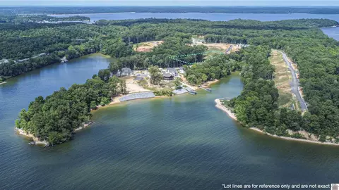 928 Eagle Point Dr #LOT 16, Grand Rivers, KY 42045