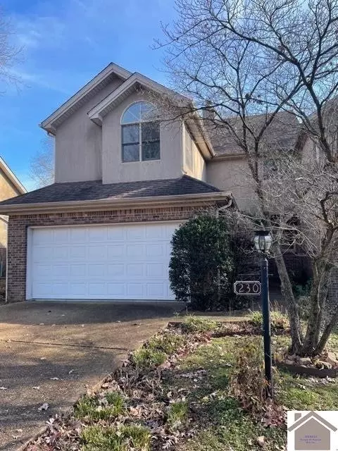 230 Lake Pointe Dr, Paducah, KY 42003