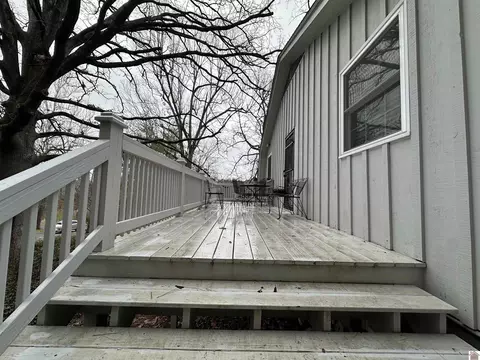Exterior - 894 Forest Dr, Benton, KY 42025 photo 6 of 14