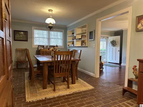 Dining - 894 Forest Dr, Benton, KY 42025 photo 1 of 2