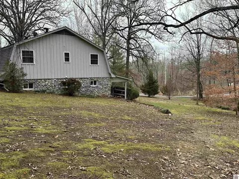 Exterior - 894 Forest Dr, Benton, KY 42025 photo 8 of 14