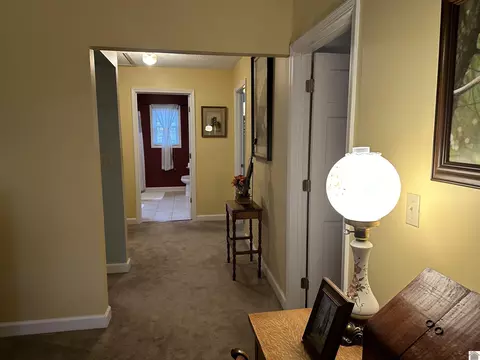 Entry Way - 894 Forest Dr, Benton, KY 42025 photo 2 of 2