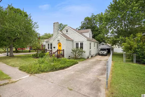 1210 Olive St, Murray, KY 42071 photo 2