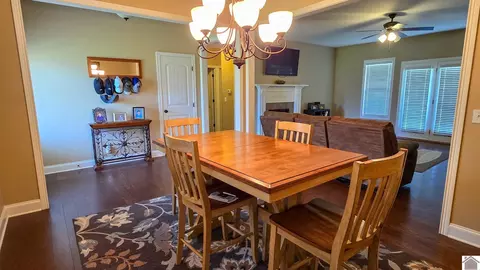 2256 Hal Dr, Murray, KY 42071 photo 8