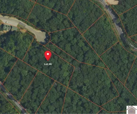 136 Float Ln, Murray, KY 42071