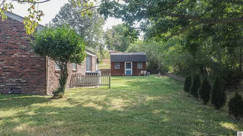 200 E 18th St, Benton, KY 42025 photo 26
