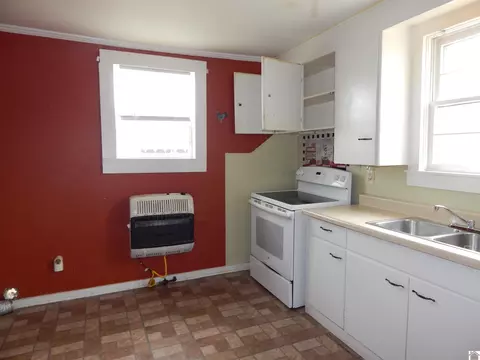 703 Elm St, Benton, KY 42025 photo 16