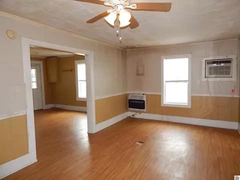 703 Elm St, Benton, KY 42025 photo 5