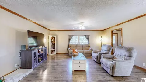 3186 Wrather Rd, Murray, KY 42071 photo 9