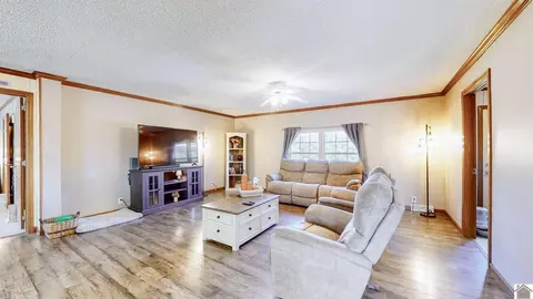3186 Wrather Rd, Murray, KY 42071 photo 6