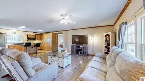 3186 Wrather Rd, Murray, KY 42071 photo 7