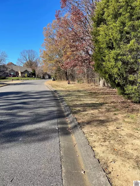 lot85 Forest Ridge Dr, Paducah, KY 42003