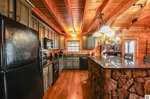 134 Kit Carson Ln, Benton, KY 42025 photo 19