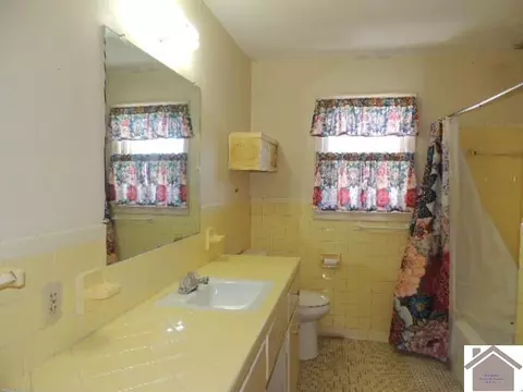 714 E Walnut, Mayfield, KY 42066 photo 5
