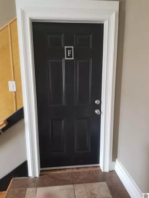 301 Maple St #APARTMENT F, Murray, KY 42071