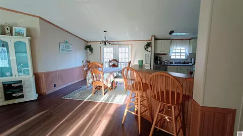 Dining - 761 Reed Rd, Benton, KY 42025 photo 2 of 2