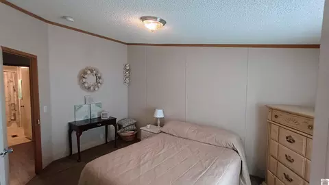 Bedroom - 761 Reed Rd, Benton, KY 42025 photo 3 of 4