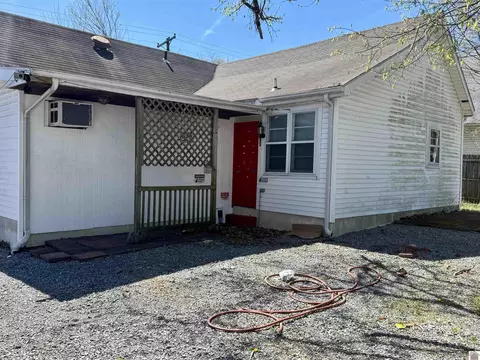 504 Pine St, Murray, KY 42071 photo 2