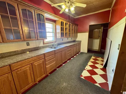 504 Pine St, Murray, KY 42071 photo 9