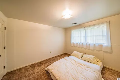 Bedroom - 218 E 20th St, Benton, KY 42025 photo 8 of 8