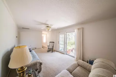 Living - 218 E 20th St, Benton, KY 42025 photo 5 of 8