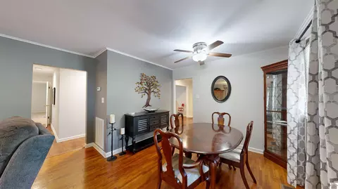 608 E 12th St, Benton, KY 42025 photo 6