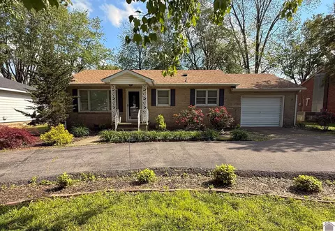 608 E 12th St, Benton, KY 42025 photo 1