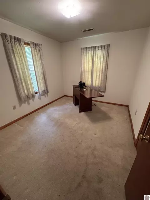 715 E 13th, Benton, KY 42025 photo 14