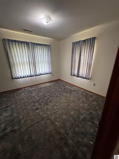715 E 13th, Benton, KY 42025 photo 17