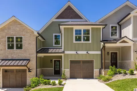 808 Eagle Rest Dr #2-B, Grand Rivers, KY 42045
