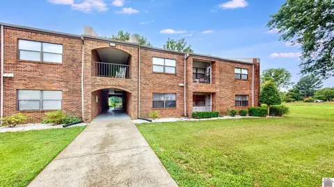 1005 Southwood Dr UNIT 1, Murray, KY 42071